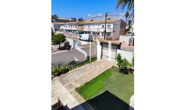 Перепродажа - Casa - Orihuela Costa - Cabo Roig