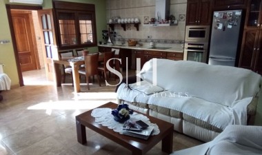 Перепродажа - Villa - Pilar de la Horadada - Costa Blanca
