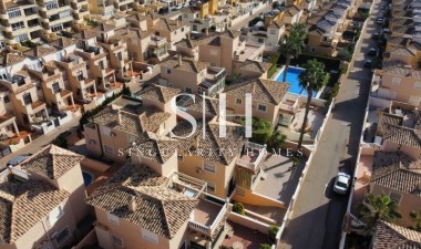 Перепродажа - Villa - Orihuela Costa - Costa Blanca