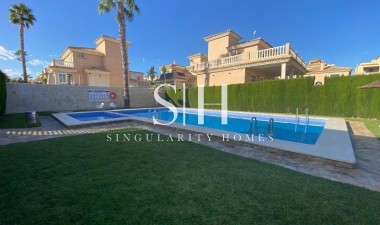 Перепродажа - Villa - Orihuela Costa - Costa Blanca