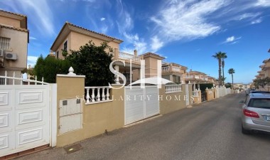 Перепродажа - Villa - Orihuela Costa - Costa Blanca