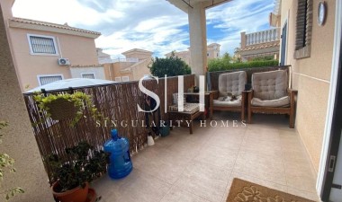 Перепродажа - Villa - Orihuela Costa - Costa Blanca
