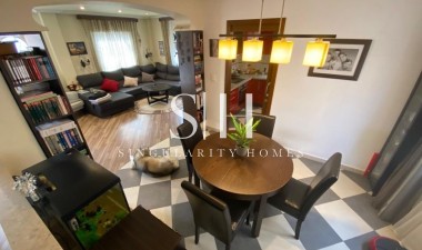 Перепродажа - Villa - Orihuela Costa - Costa Blanca