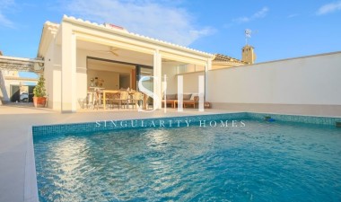 Перепродажа - Villa - Torrevieja - Costa Blanca