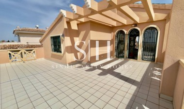 Перепродажа - Villa - Ciudad Quesada - Costa Blanca
