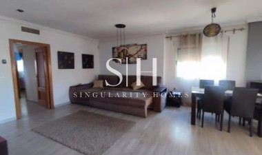 Återförsäljning - Villa - Torrevieja - aguas nuevas