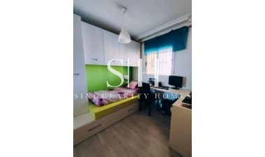 Återförsäljning - Villa - Torrevieja - aguas nuevas