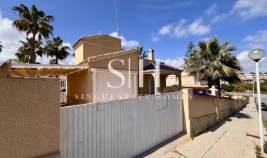 Odsprzedaż - Villa - La Zenia - Costa Blanca