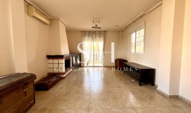 Odsprzedaż - Villa - La Zenia - Costa Blanca