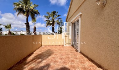 Odsprzedaż - Villa - La Zenia - Costa Blanca