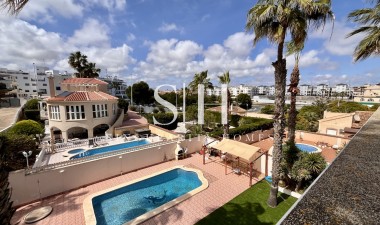 Odsprzedaż - Villa - La Zenia - Costa Blanca