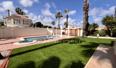 Odsprzedaż - Villa - La Zenia - Costa Blanca