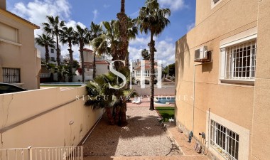 Odsprzedaż - Villa - La Zenia - Costa Blanca