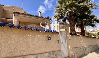 Odsprzedaż - Villa - La Zenia - Costa Blanca