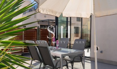 Återförsäljning - Villa - Torrevieja - Aguas Nuevas 2