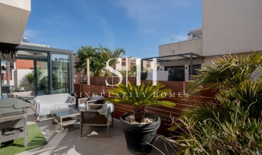 Återförsäljning - Villa - Torrevieja - Aguas Nuevas 2
