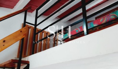 Återförsäljning - Villa - Orihuela Costa - Punta Prima