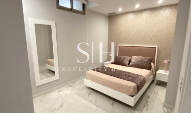 Wiederverkauf - Villa - Orihuela Costa - PAU 26