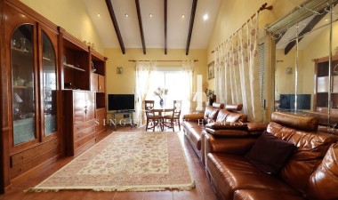 Перепродажа - Villa - Orihuela Costa - Costa Blanca