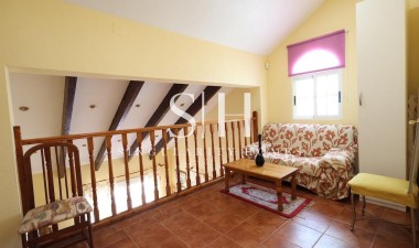 Перепродажа - Villa - Orihuela Costa - Costa Blanca