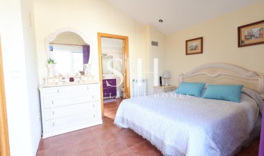 Перепродажа - Villa - Orihuela Costa - Costa Blanca