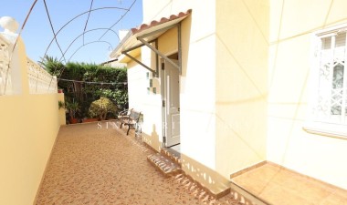 Перепродажа - Villa - Orihuela Costa - Costa Blanca