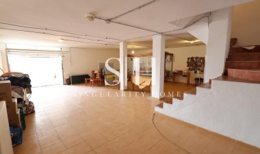 Перепродажа - Villa - Orihuela Costa - Costa Blanca