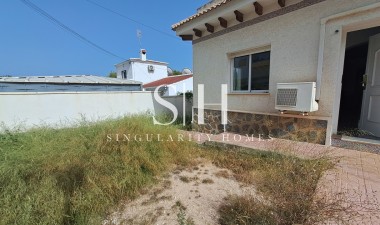 Перепродажа - Villa - Villamartin - Costa Blanca