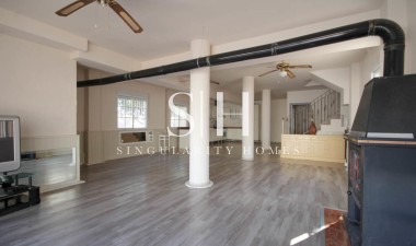 Herverkoop - Villa - La Zenia - Costa Blanca