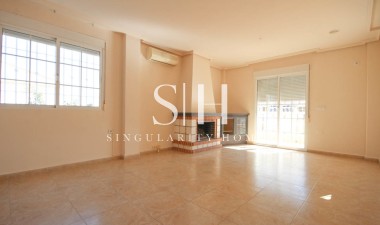 Herverkoop - Villa - La Zenia - Costa Blanca