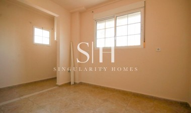 Herverkoop - Villa - La Zenia - Costa Blanca