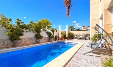 Odsprzedaż - Villa - La Zenia - Costa Blanca
