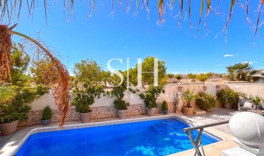 Odsprzedaż - Villa - La Zenia - Costa Blanca