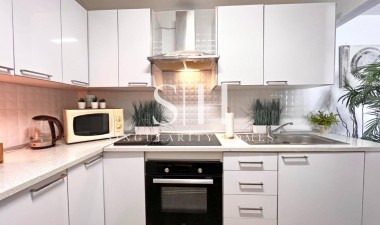 Odsprzedaż - Villa - La Zenia - Costa Blanca