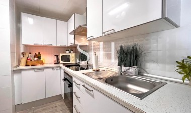 Odsprzedaż - Villa - La Zenia - Costa Blanca