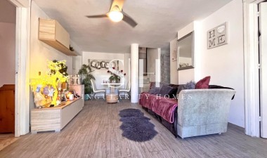 Odsprzedaż - Villa - La Zenia - Costa Blanca