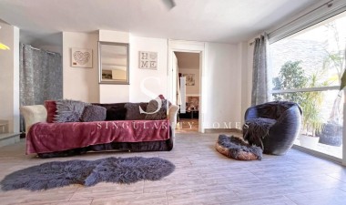 Odsprzedaż - Villa - La Zenia - Costa Blanca