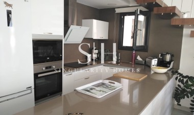 Återförsäljning - Villa - Orihuela Costa - Costa Blanca