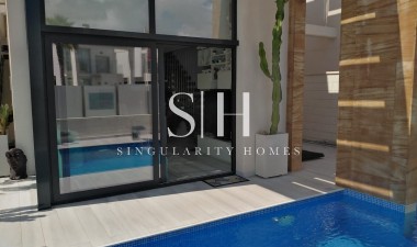 Återförsäljning - Villa - Orihuela Costa - Costa Blanca