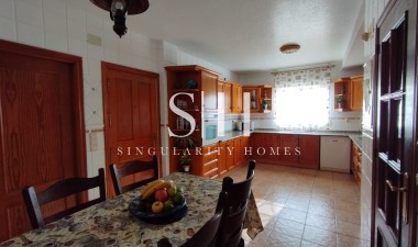 Återförsäljning - Villa - Torrevieja - Costa Blanca