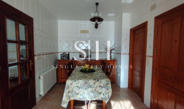 Återförsäljning - Villa - Torrevieja - Costa Blanca