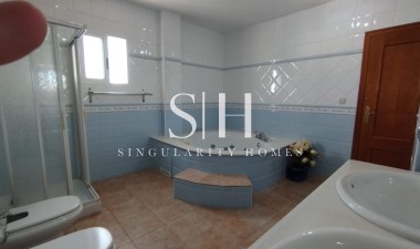 Återförsäljning - Villa - Torrevieja - Costa Blanca