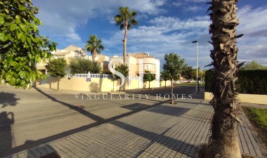 Återförsäljning - Villa - Torrevieja - Costa Blanca