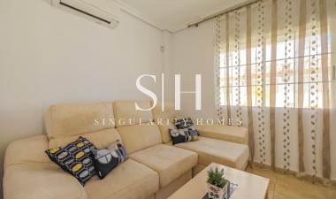 Herverkoop - Villa - Torrevieja - La Mata