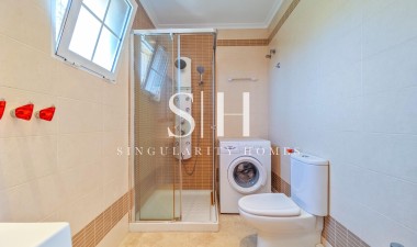 Herverkoop - Villa - Torrevieja - La Mata