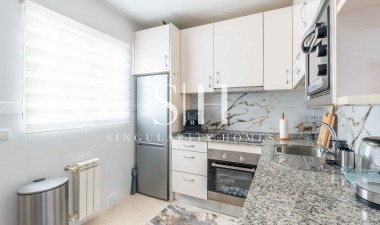 Odsprzedaż - Villa - Orihuela Costa - Punta Prima