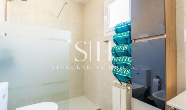 Odsprzedaż - Villa - Orihuela Costa - Punta Prima