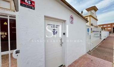 Resale - House - Torrevieja - Torretas
