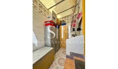 Resale - House - Torrevieja - Torretas