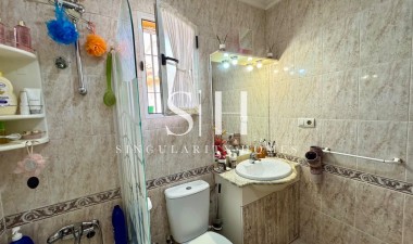 Resale - House - Torrevieja - Torretas